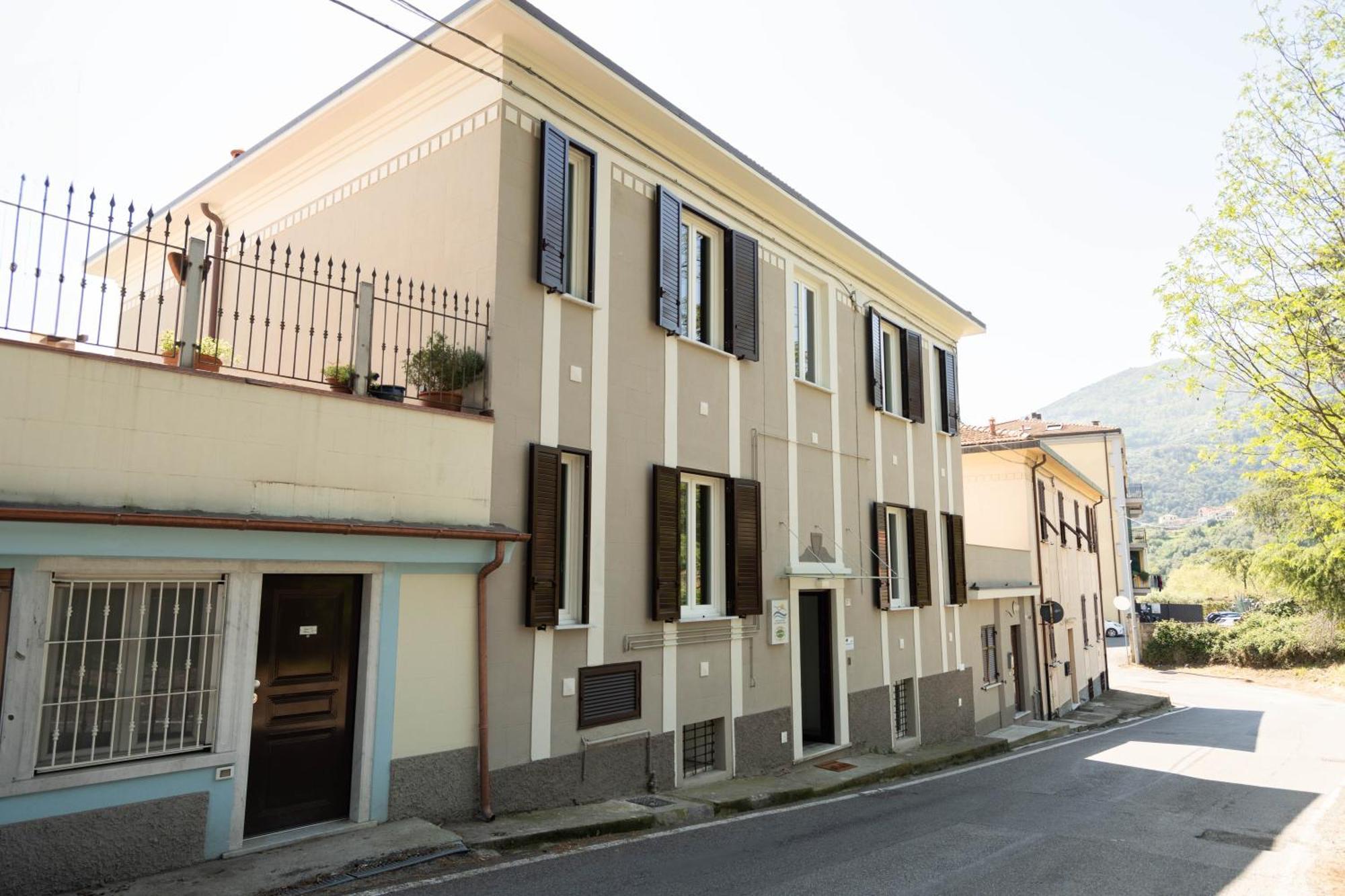 Le Camere Sui Colli La Spezia Exterior photo